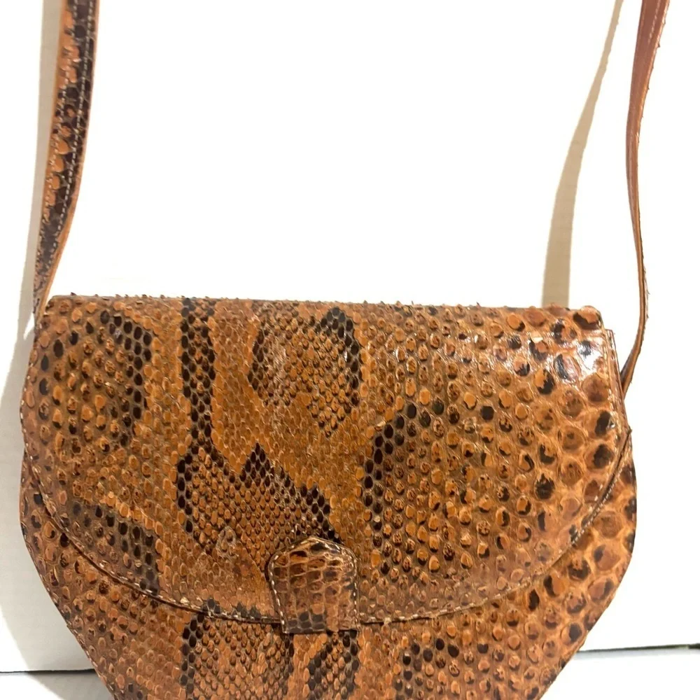 Brown vintage Snake leather Crossbody Bag